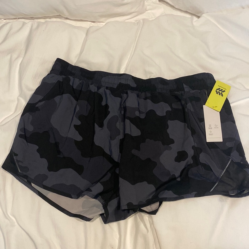 Running shorts camo